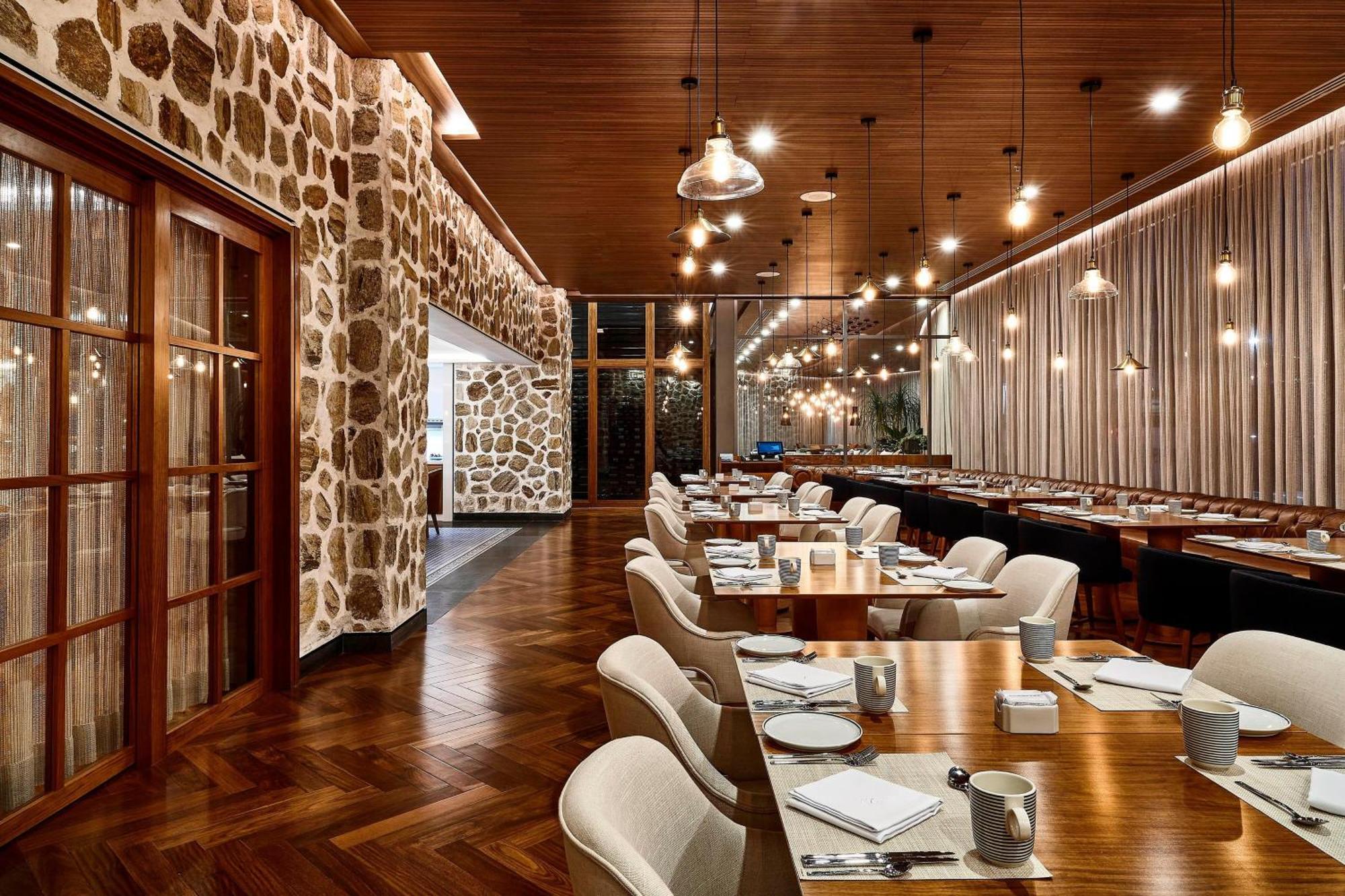 シェラトン サントス ホテル エクステリア 写真 The interior of the restaurant